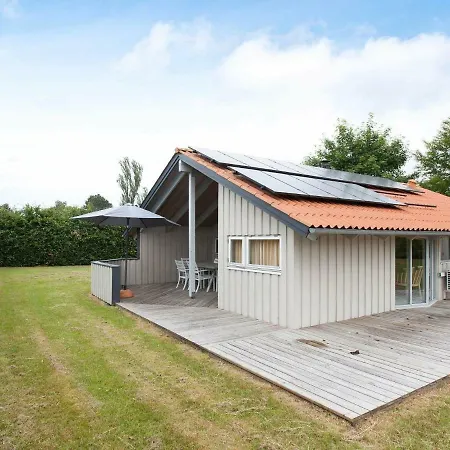 Three-bedroom Holiday In Gorlev 5 *